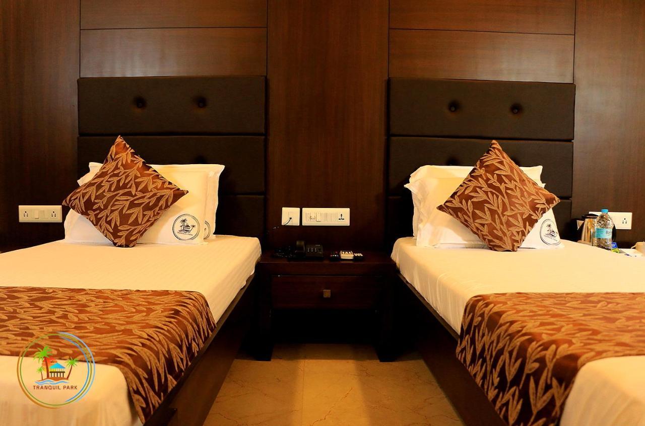 Hotel Tranquil Park Pondicherry Esterno foto