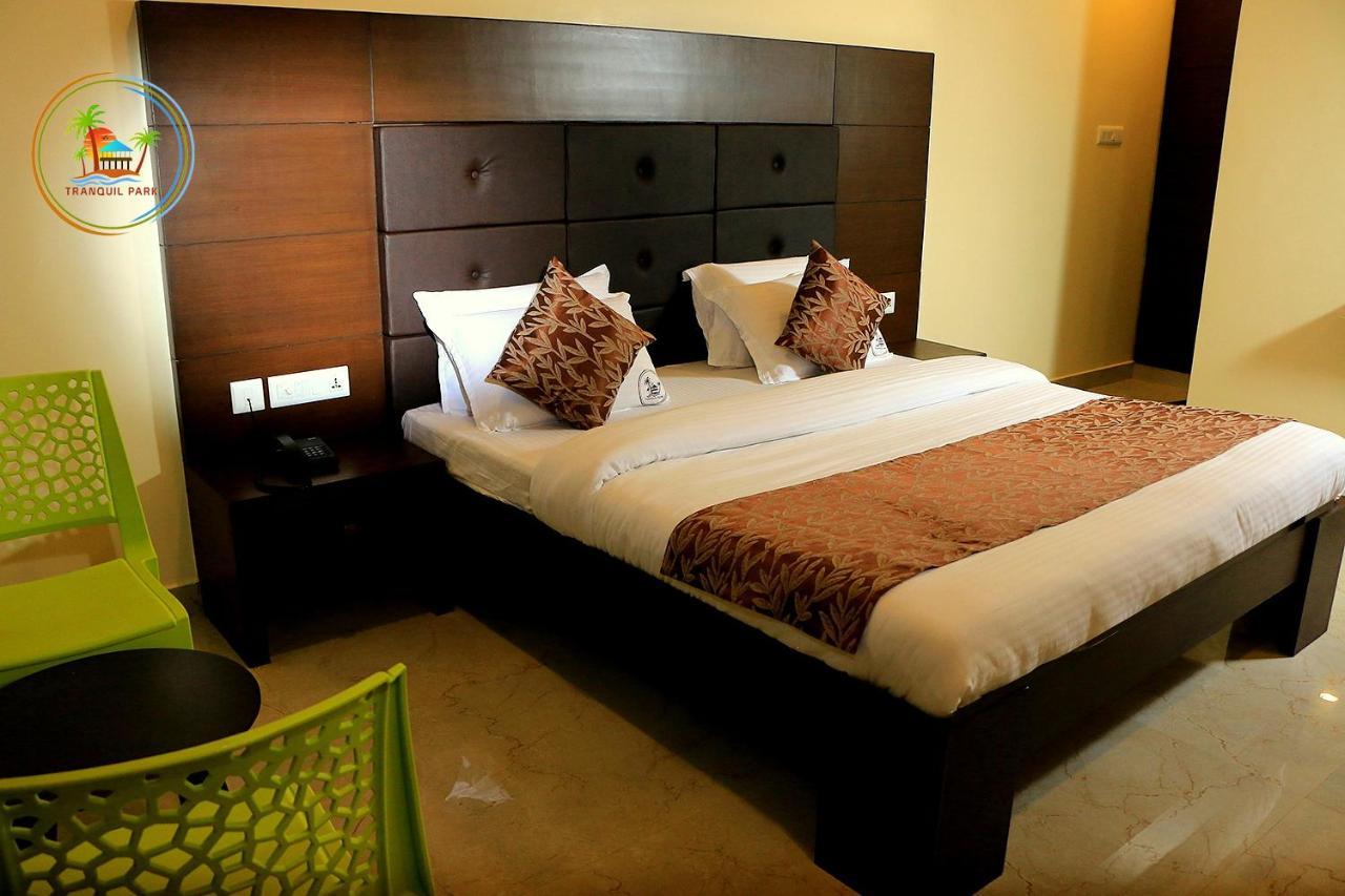 Hotel Tranquil Park Pondicherry Esterno foto