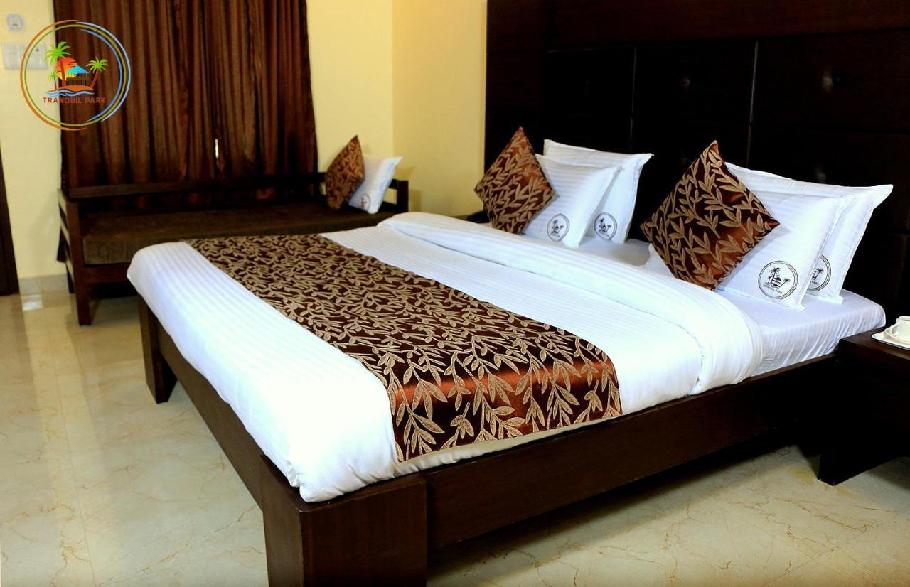 Hotel Tranquil Park Pondicherry Esterno foto