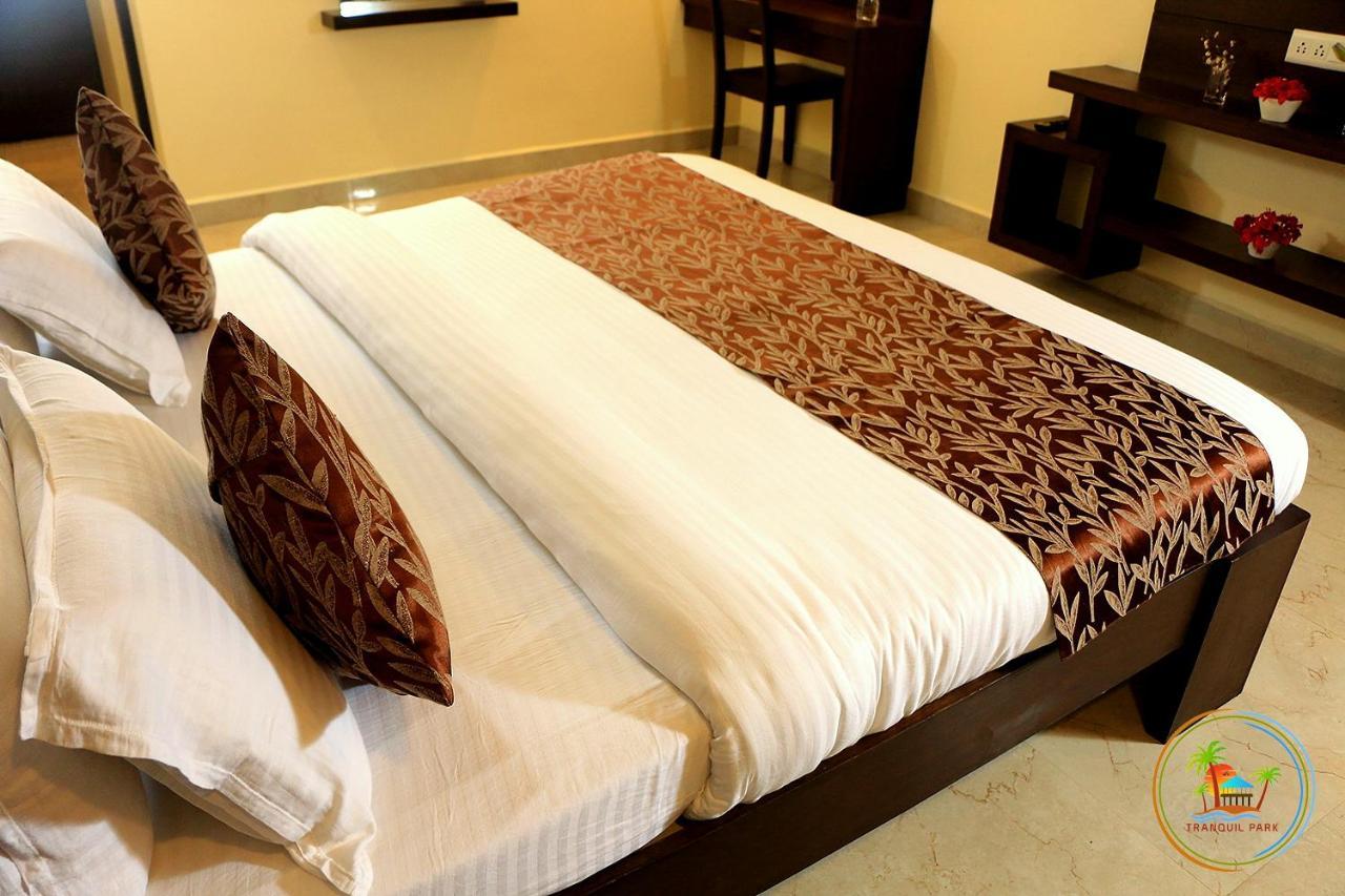 Hotel Tranquil Park Pondicherry Esterno foto