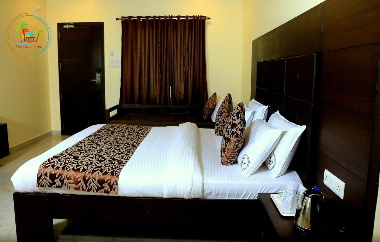 Hotel Tranquil Park Pondicherry Esterno foto